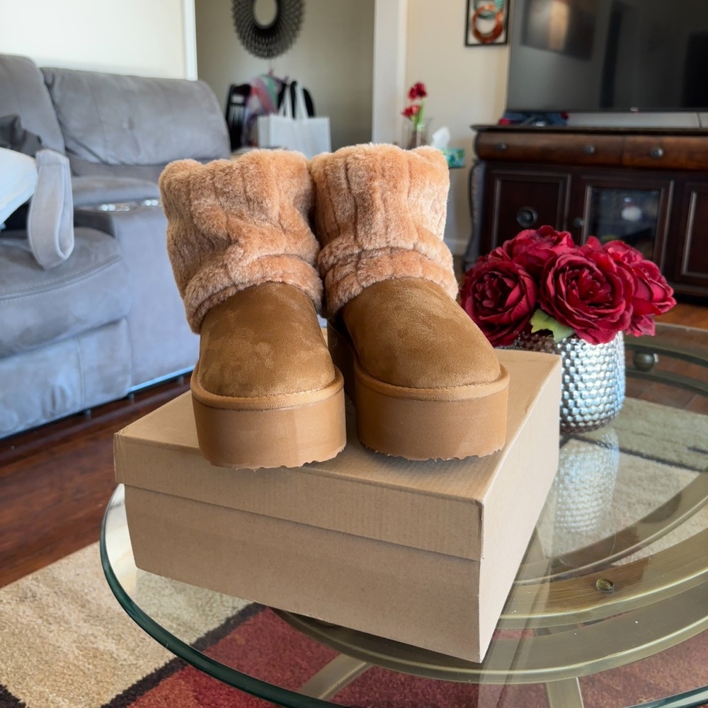 Classic Mini Sherpa Corduroy Boot LOOKALIKE - Picture 2 of 3